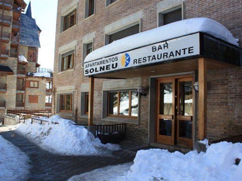 Apartamentos Solneu Baqueira Beret Exteriör bild