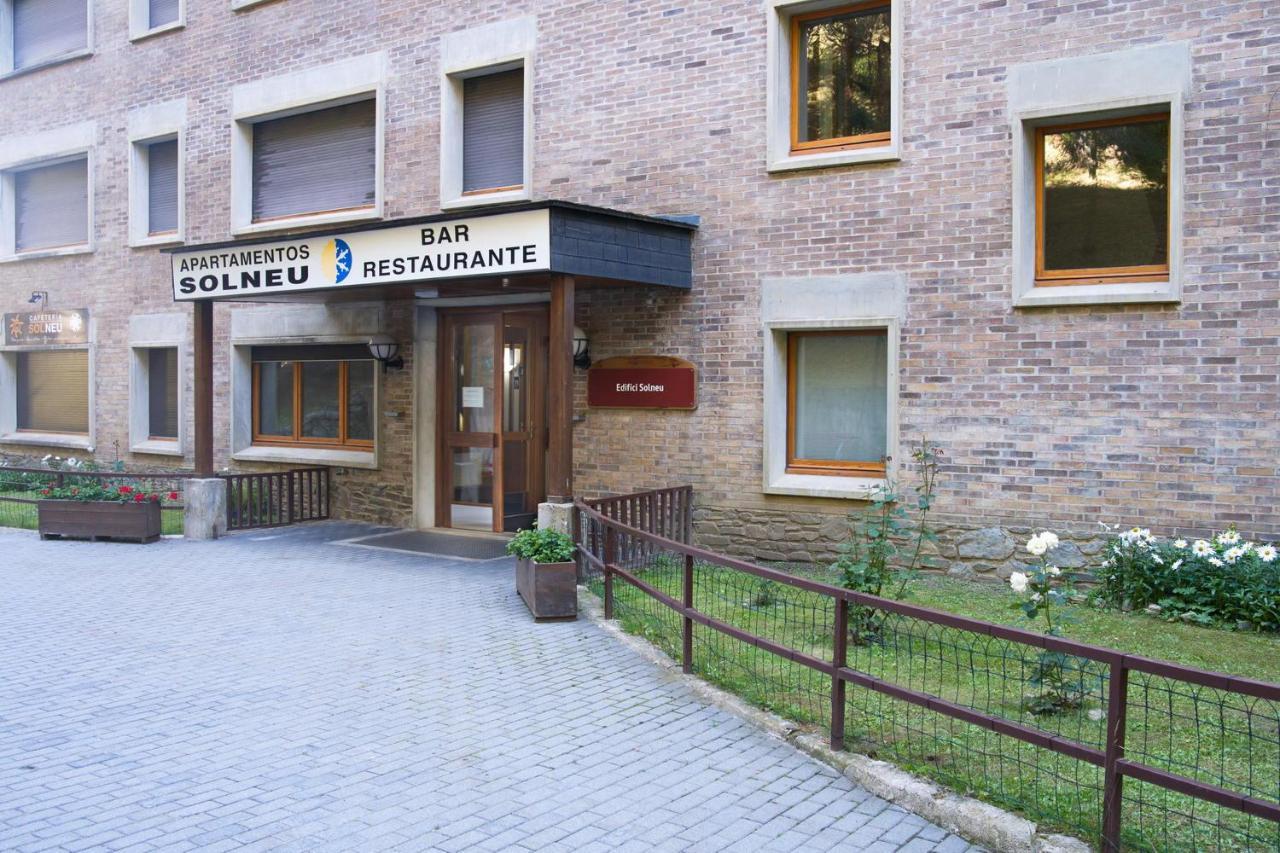 Apartamentos Solneu Baqueira Beret Exteriör bild