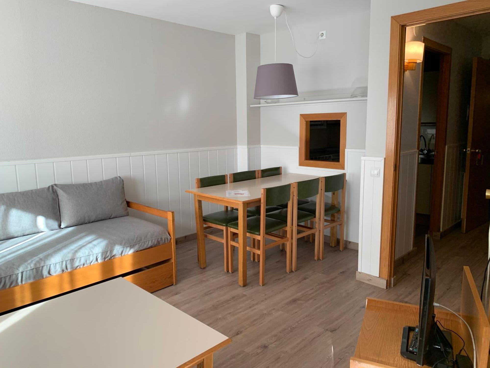 Apartamentos Solneu Baqueira Beret Exteriör bild