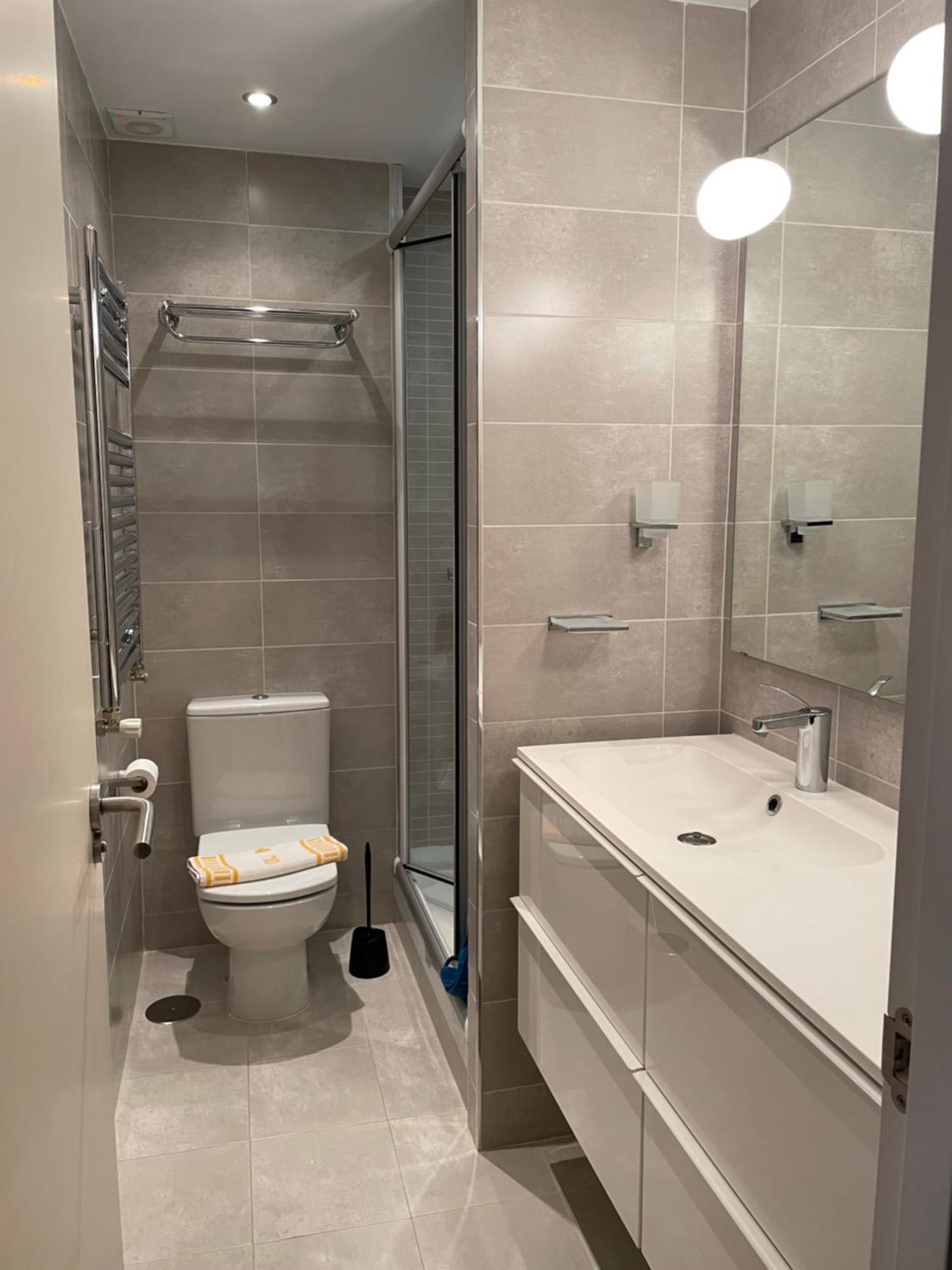 Apartamentos Solneu Baqueira Beret Exteriör bild